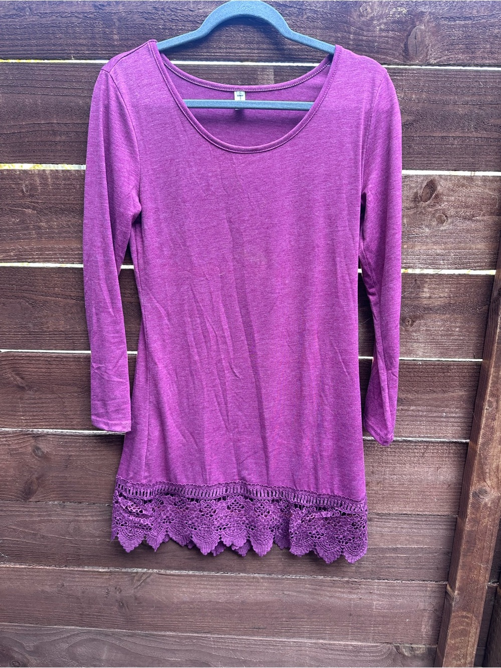 Women’s Lace-Hem Long Sleeve dress Purple